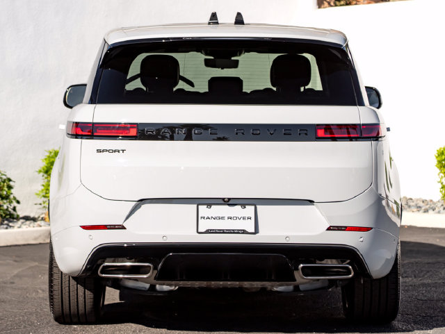 Certified 2025 Land Rover Range Rover Sport Dynamic SE AWD/4WD image 8