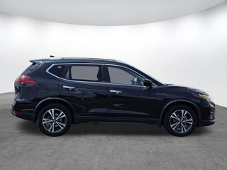Used 2019 Nissan Rogue SV w/ Premium Package FWD video 2