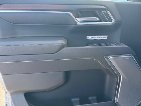 New 2026 GMC Sierra 1500 Denali w/ Denali Reserve Package AWD/4WD image 21