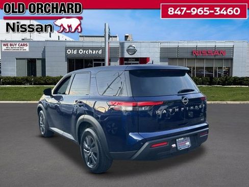 Used 2022 Nissan Pathfinder S image 8