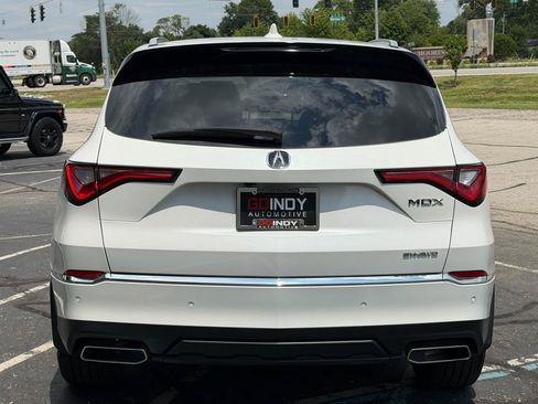 Used 2023 Acura MDX SH-AWD w/ Advance Package image 5
