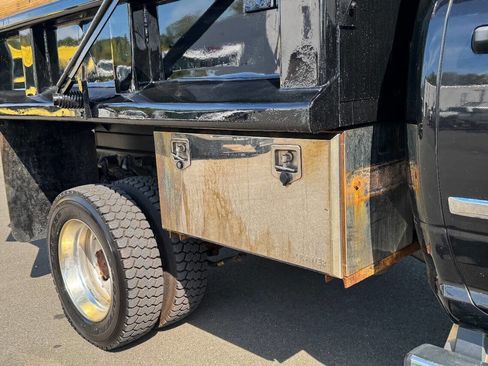 Used 2016 RAM 5500 Tradesman w/ Max Tow Package image 35