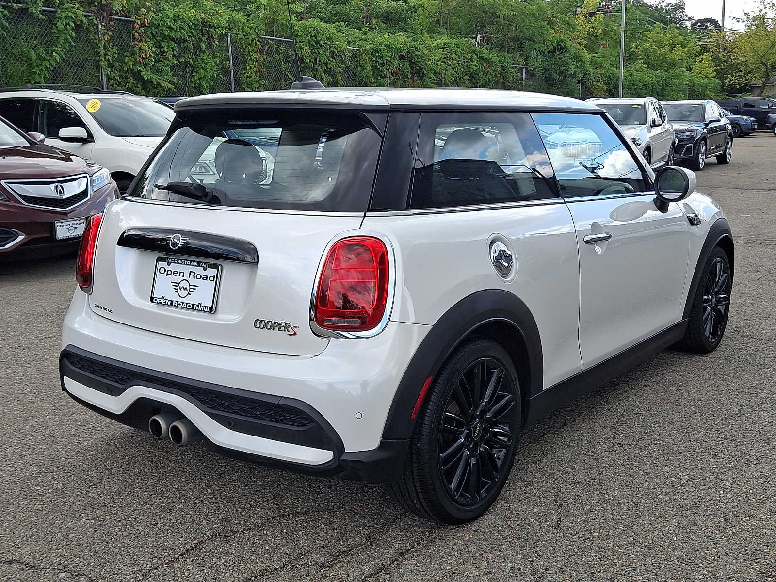 Used 2024 MINI Cooper S FWD image 6
