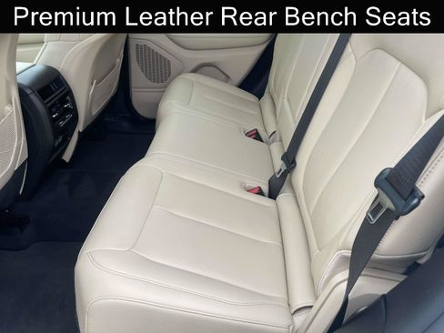 Used 2023 Jeep Grand Cherokee Limited AWD/4WD image 10