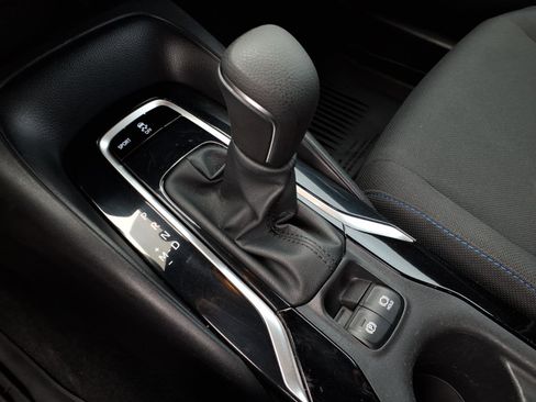 Used 2022 Toyota Corolla SE image 29