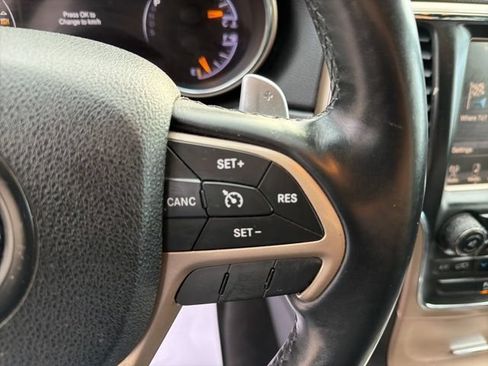 Used 2015 Jeep Grand Cherokee Limited AWD/4WD image 29