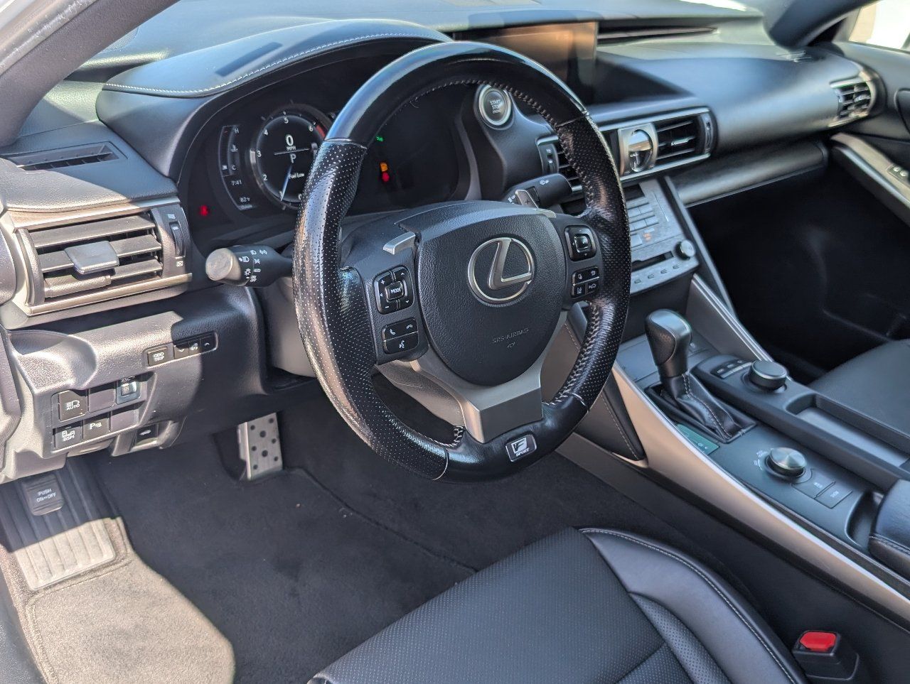 Used 2020 Lexus IS 300 F Sport w/ F Sport Package RWD image 14