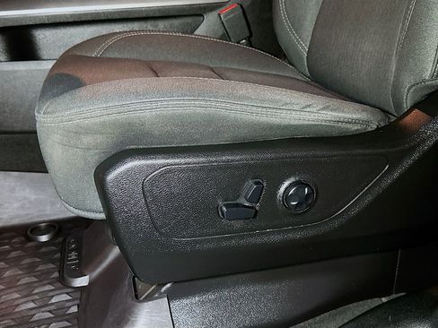 Used 2020 RAM 1500 Big Horn image 16