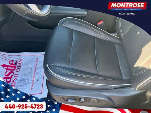 Used 2021 GMC Yukon SLT w/ SLT Luxury Plus Package image 19