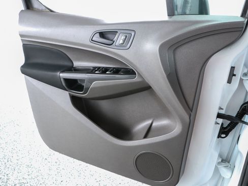 Used 2020 Ford Transit Connect XL FWD image 21