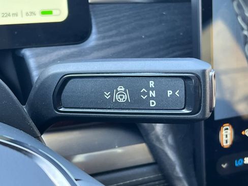 Used 2023 Rivian R1T Adventure image 27