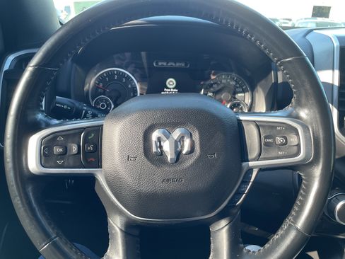 Used 2022 RAM 1500 Big Horn image 30