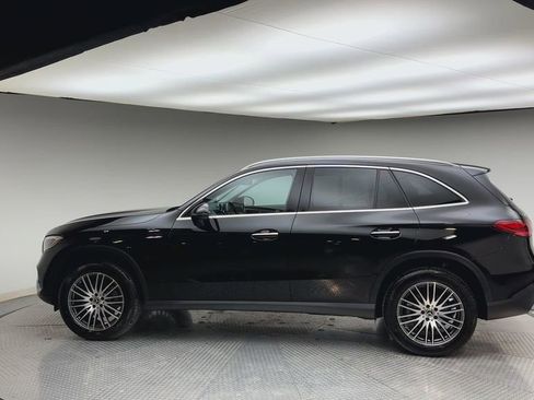 Used 2023 Mercedes-Benz GLC 300 4MATIC image 5