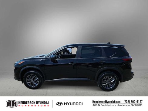 Used 2024 Nissan Rogue S FWD image 5