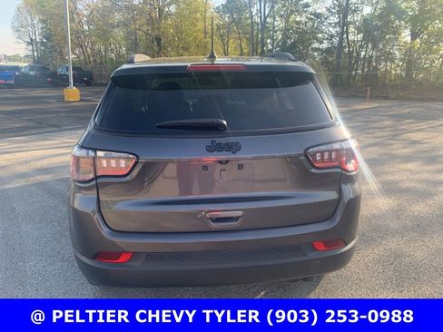 Used 2021 Jeep Compass Altitude image 5