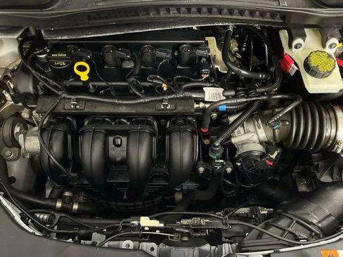 Used 2014 Ford Transit Connect XLT image 9