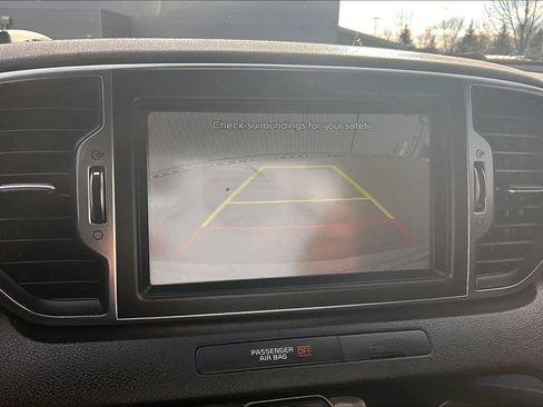 Used 2017 Kia Sportage SX image 17