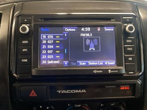 Used 2015 Toyota Tacoma 4x4 Double Cab image 20