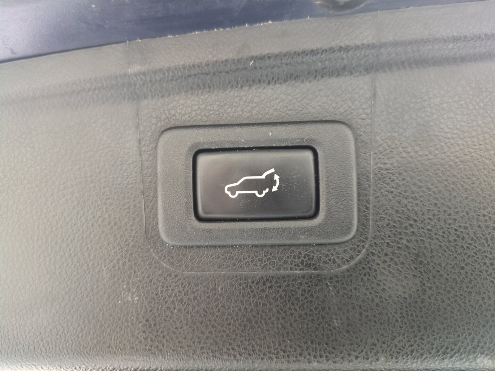 Used 2018 Subaru Outback 2.5i Limited AWD/4WD image 15