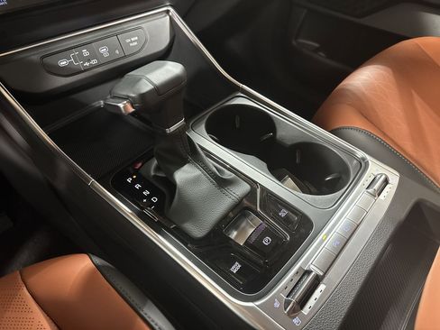 New 2026 Kia Carnival SX w/ SX Dark Edition Package image 25