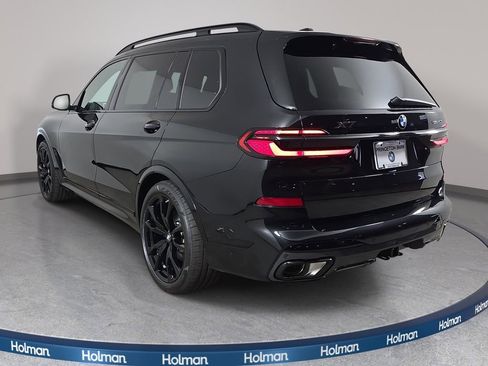 New 2026 BMW X7 xDrive40i image 7