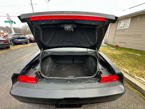 Used 2013 Dodge Challenger SXT Plus image 11