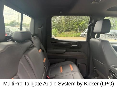 Used 2025 GMC Sierra 1500 AT4 w/ AT4 Premium Package AWD/4WD image 13