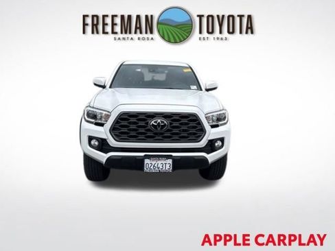 Used 2023 Toyota Tacoma TRD Off-Road w/ Advanced Technology Package AWD/4WD image 3