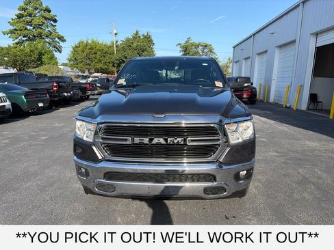Used 2019 RAM 1500 Big Horn AWD/4WD image 2