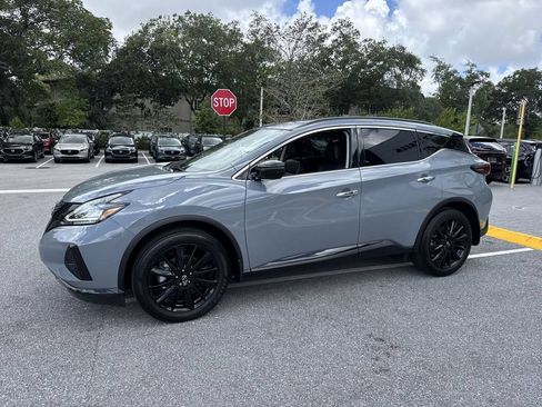 Used 2023 Nissan Murano SV w/ SV Midnight Edition Package FWD image 10