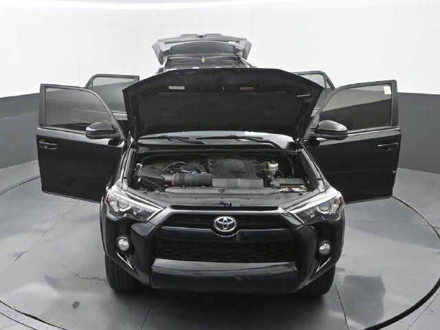 Used 2019 Toyota 4Runner SR5 RWD image 35