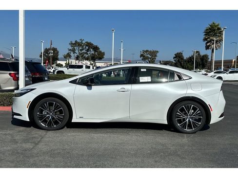 New 2026 Toyota Prius Limited image 7