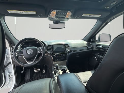 Used 2019 Jeep Grand Cherokee High Altitude AWD/4WD image 16