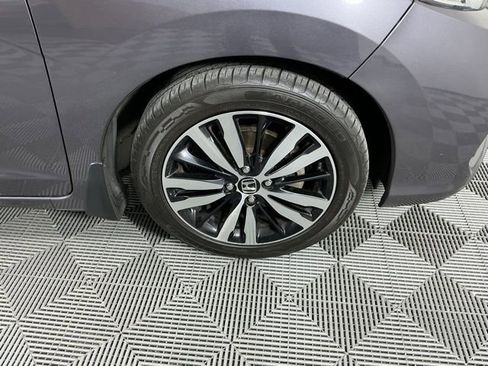 Used 2020 Honda Fit EX image 16
