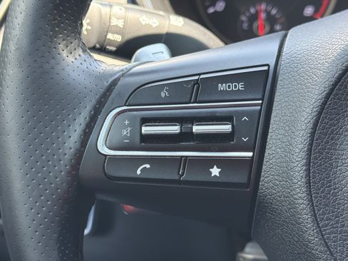 Used 2022 Kia Stinger GT-Line w/ Sun & Sound Package RWD image 12