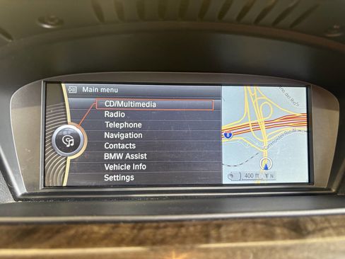 Used 2010 BMW 328i Convertible image 18