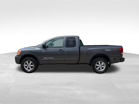 Used 2011 Nissan Titan PRO-4X AWD/4WD image 6