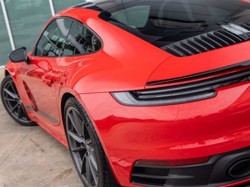 Used 2024 Porsche 911 Carrera T RWD image 14