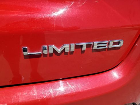 Used 2017 Jeep Compass Limited image 15