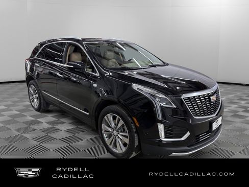 Used 2022 Cadillac XT5 Premium Luxury w/ Platinum Package AWD/4WD image 7