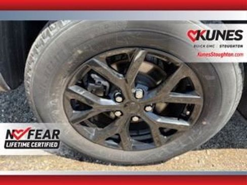 Used 2024 Jeep Grand Cherokee Altitude AWD/4WD image 14