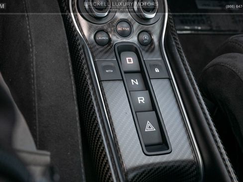 Used 2018 McLaren 570S Coupe RWD image 36