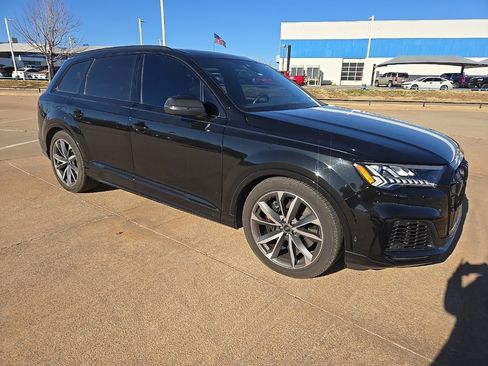 Used 2023 Audi SQ7 Prestige image 4