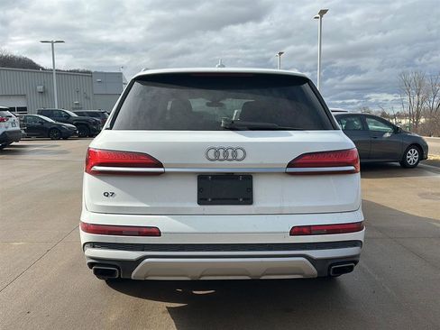 Used 2025 Audi Q7 3.0T Premium Plus image 7