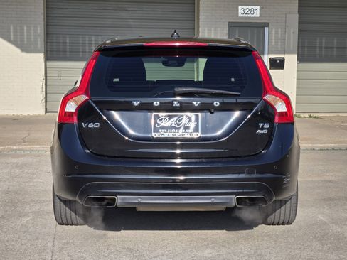 Used 2016 Volvo V60 T5 Premier image 8