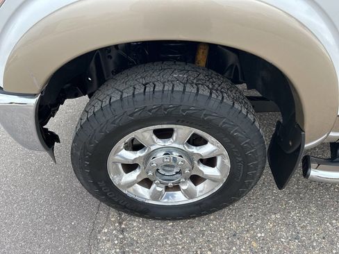 Used 2013 Ford F350 Lariat image 13
