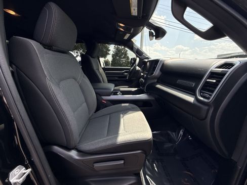 Used 2022 RAM 1500 Big Horn AWD/4WD image 25
