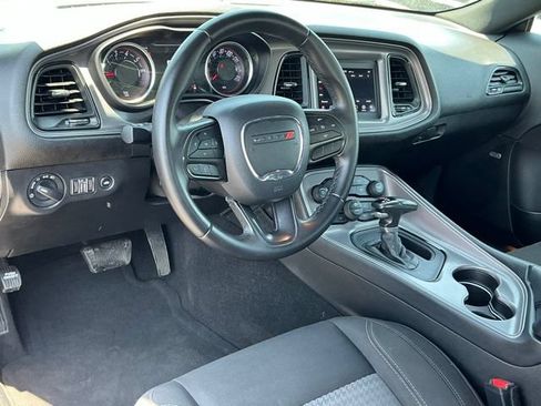 Used 2023 Dodge Challenger SXT RWD image 13