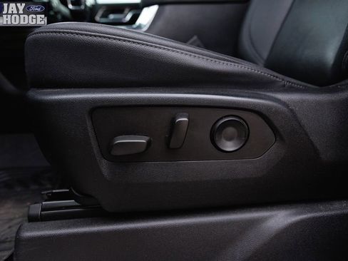 Used 2023 Chevrolet Silverado 1500 RST w/ RST All Star Premium Package image 28