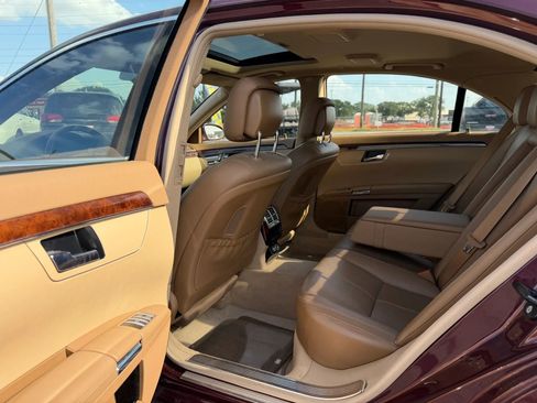 Used 2007 Mercedes-Benz S 550 image 8